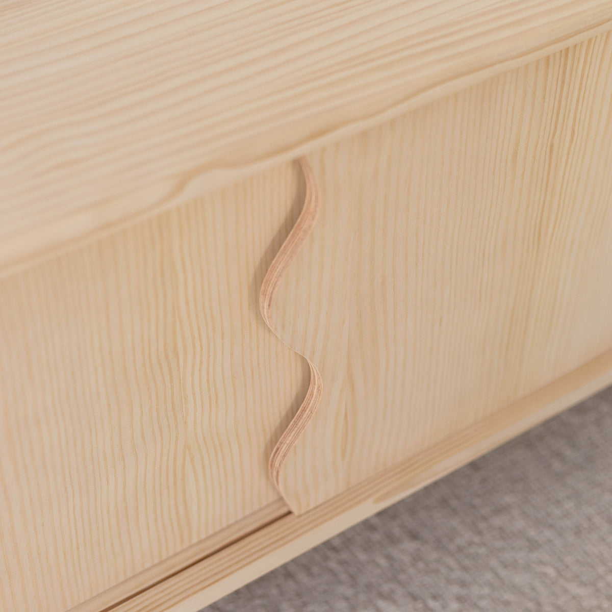 Moreta Meuble TV en bois massif avec 2 portes 120 cm