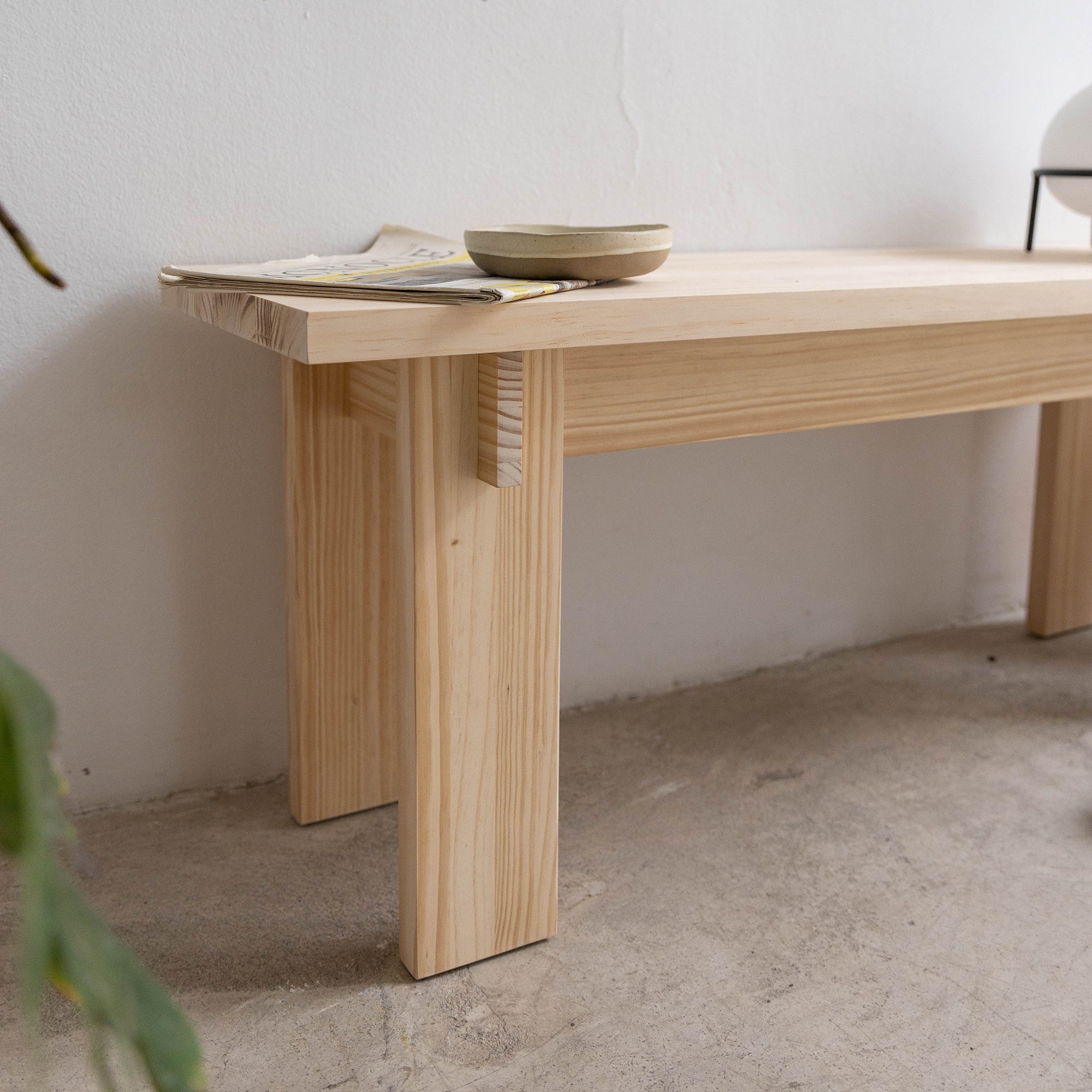 Begur mittelgroße Bank aus massivem Kiefernholz 120 cm