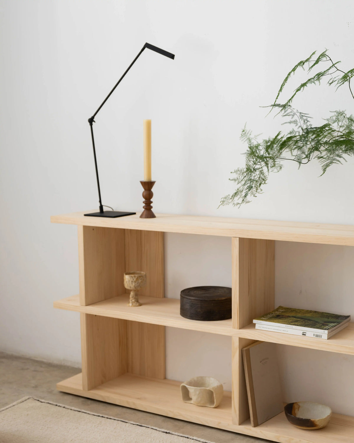 Montgó Bücherregal aus Massivholz 180 x 77,8 cm