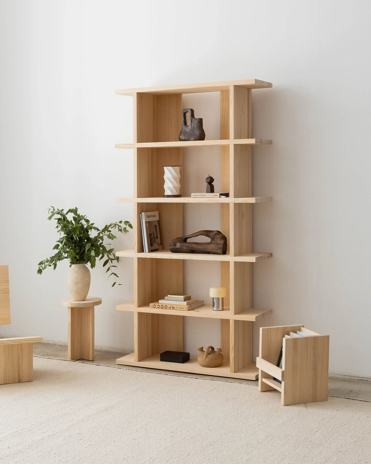 Castell Bücherregal aus Massivholz 106,5 x 190 cm