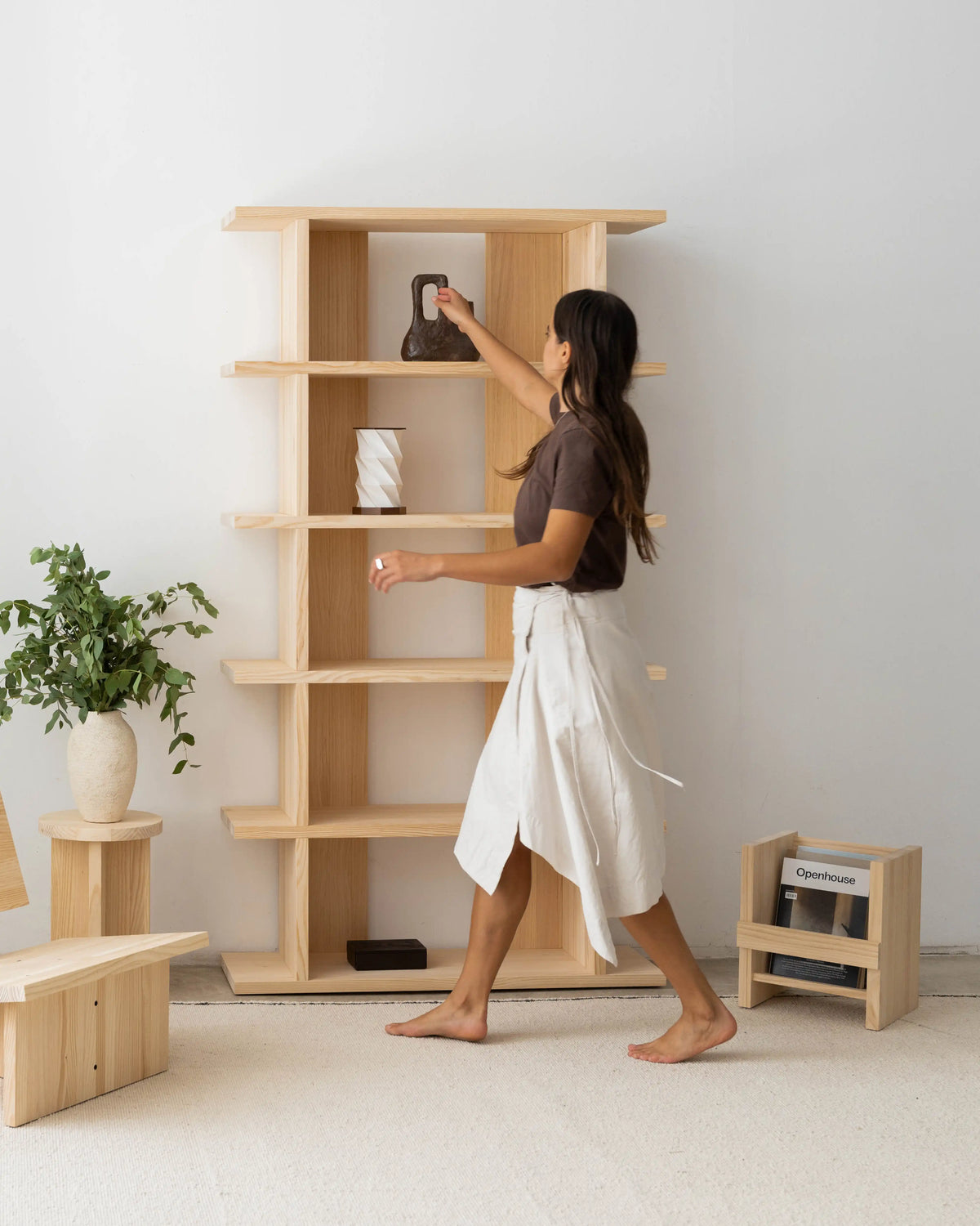 Castell Bücherregal aus Massivholz 106,5 x 190 cm