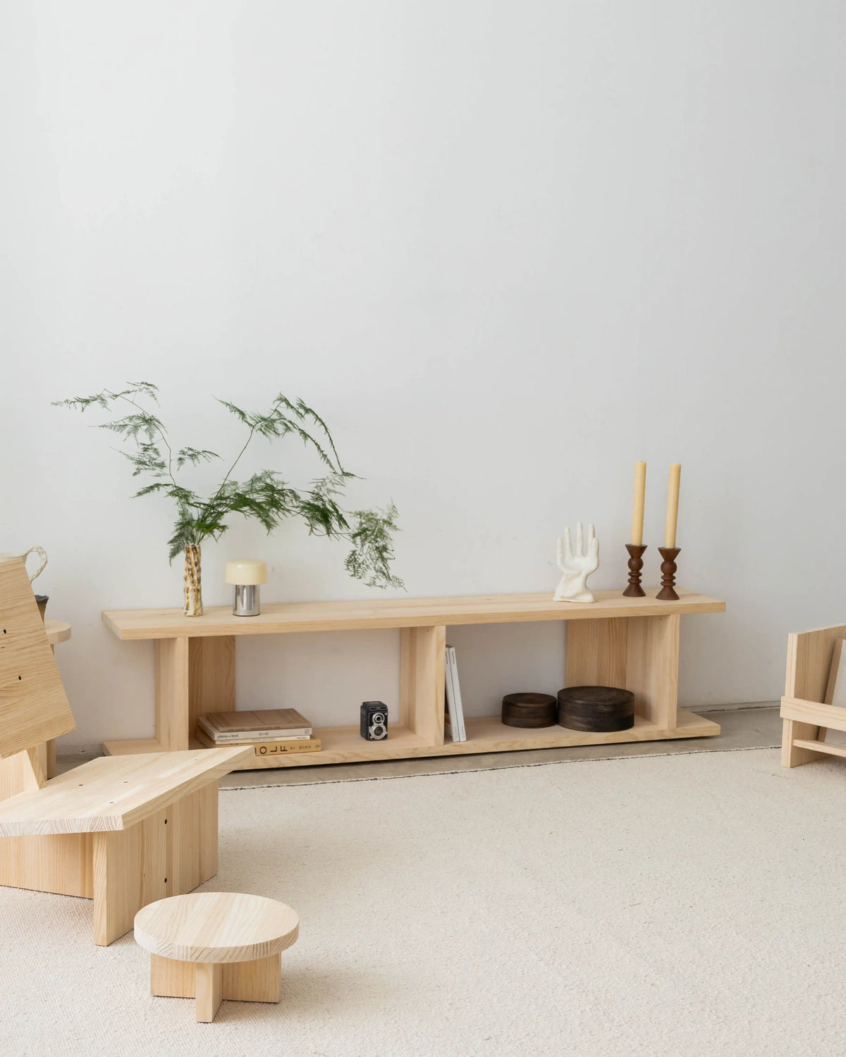 Montgó solid wood TV stand 180 x 40.4 cm