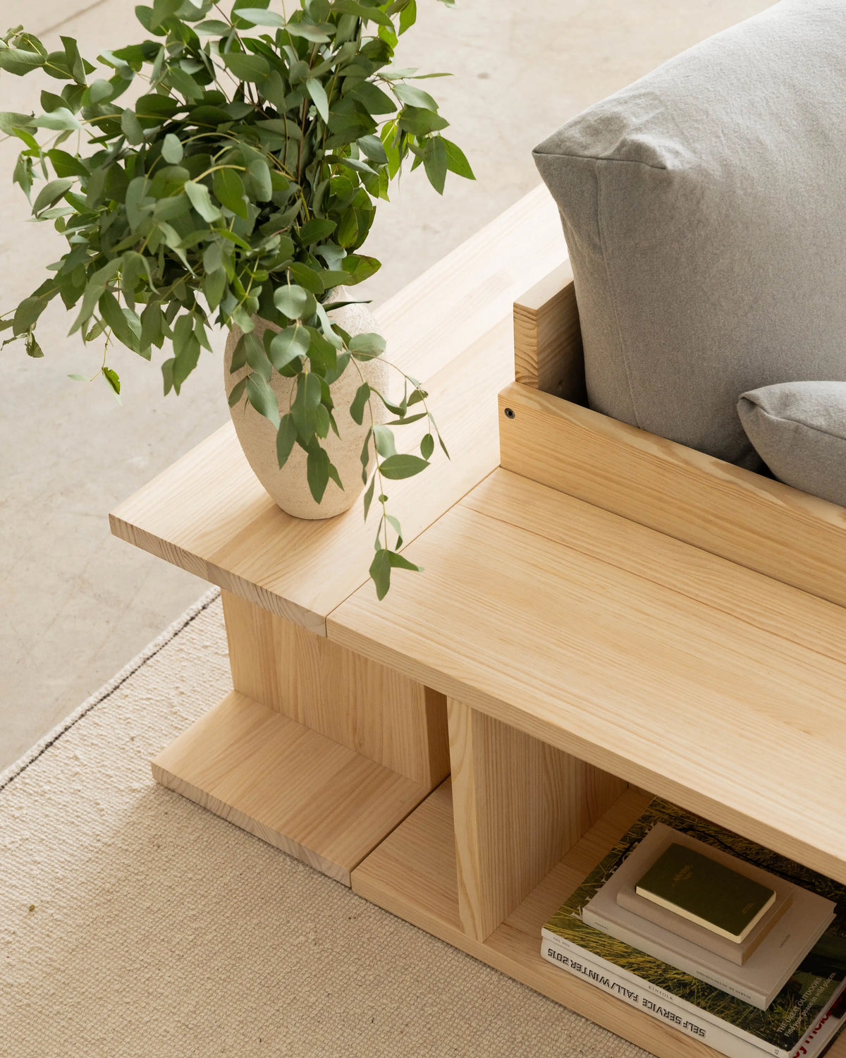 Montgó solid wood TV stand 180 x 40.4 cm