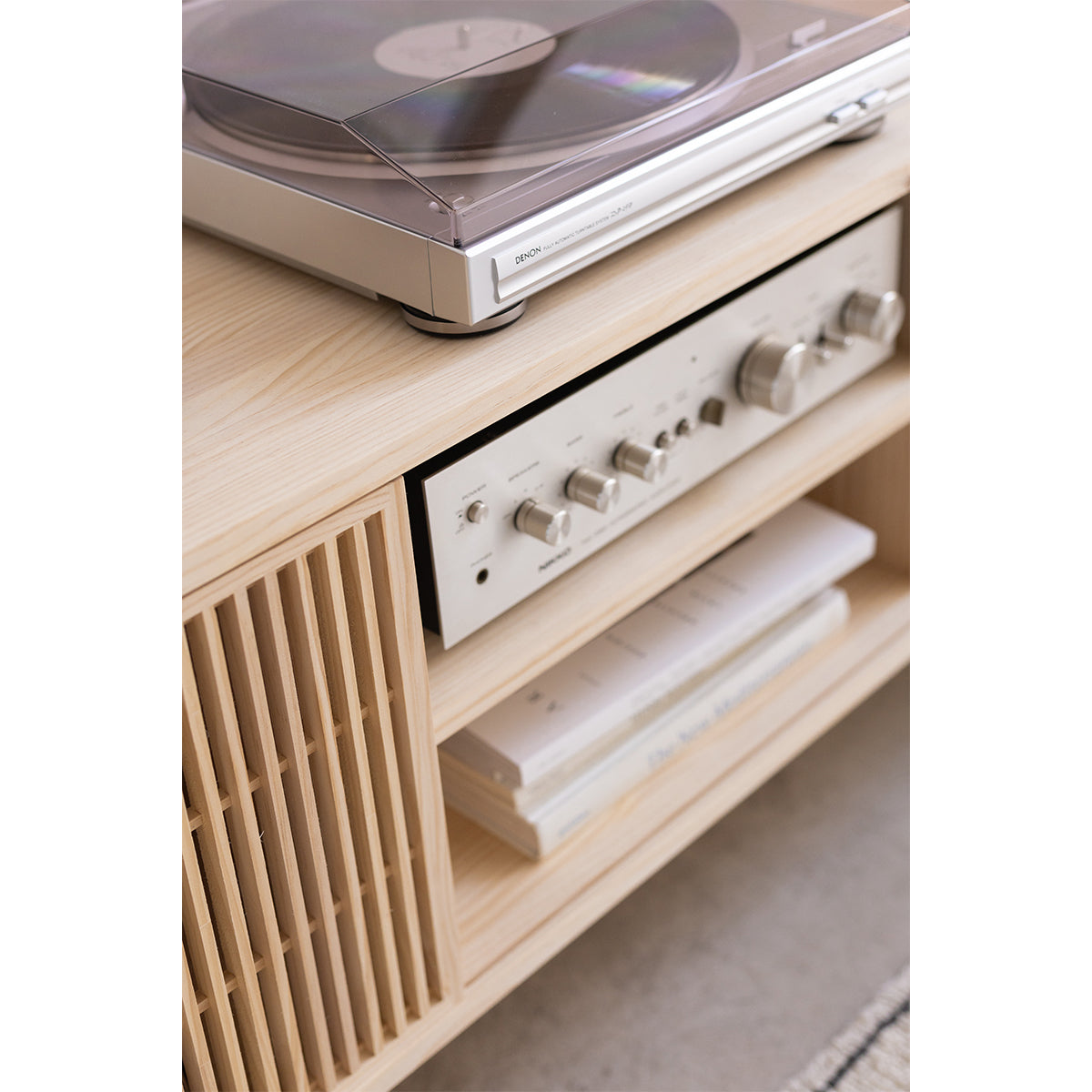 TV furniture Tarida for vinyls in solid wood 1 or 2 doors 151 cm