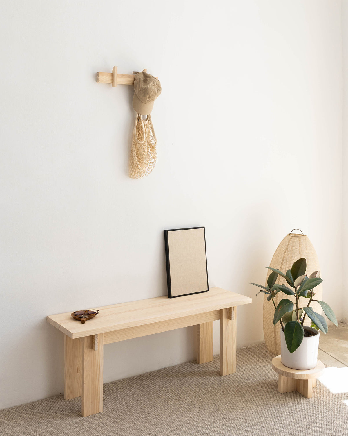 Petit porte‑manteau mural Figuera en bois massif – 40 cm