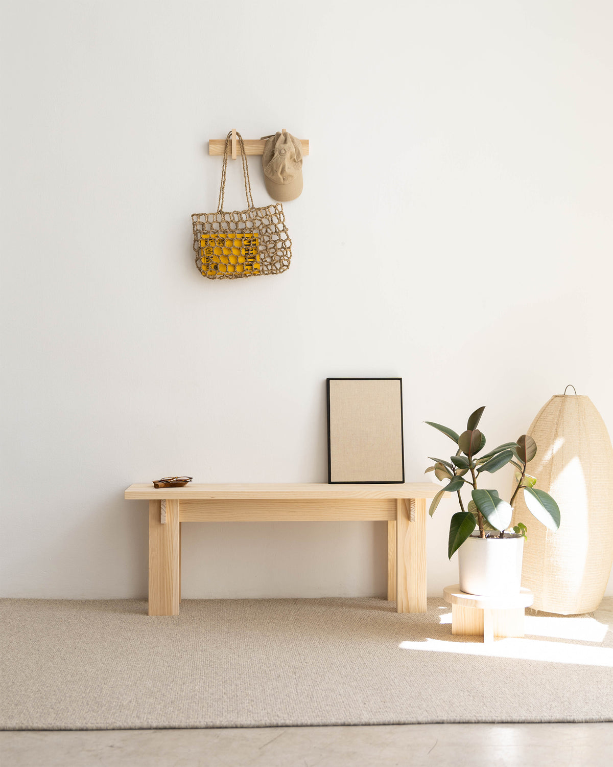 Petit porte‑manteau mural Figuera en bois massif – 40 cm