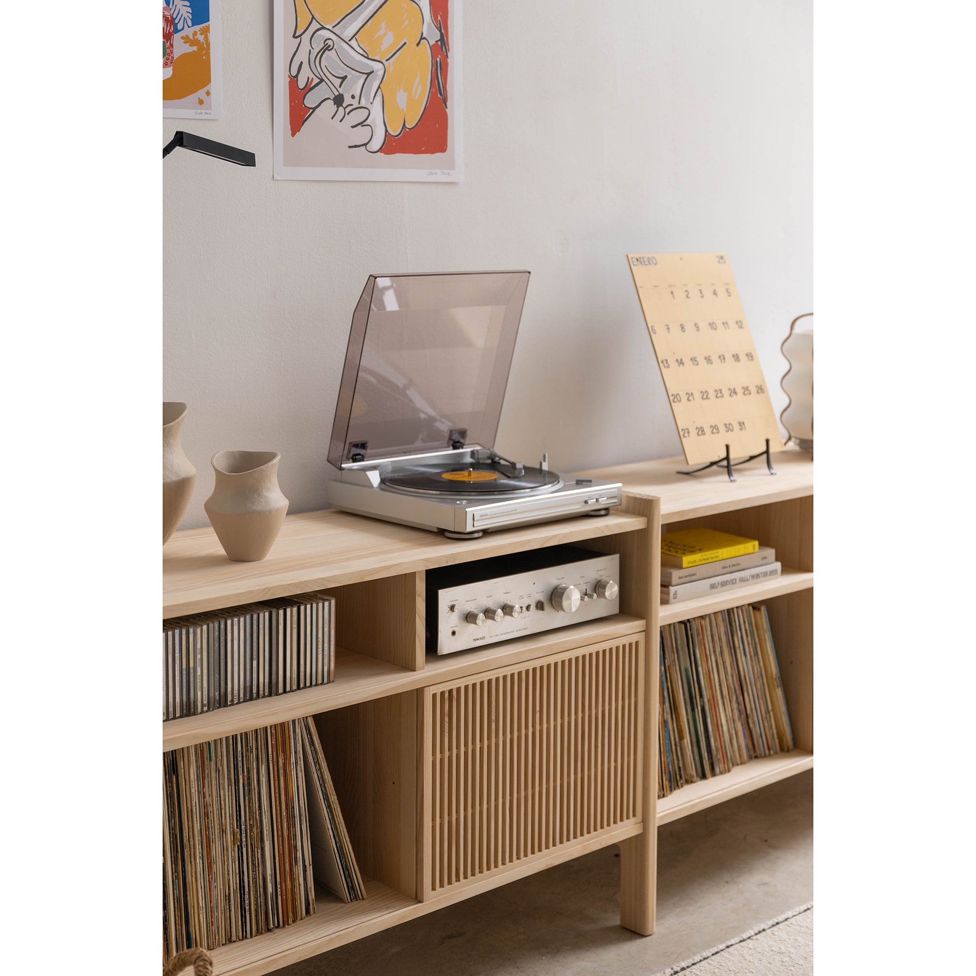 Mesquida medium sideboard in solid wood for vinyl records 2 doors 201 cm