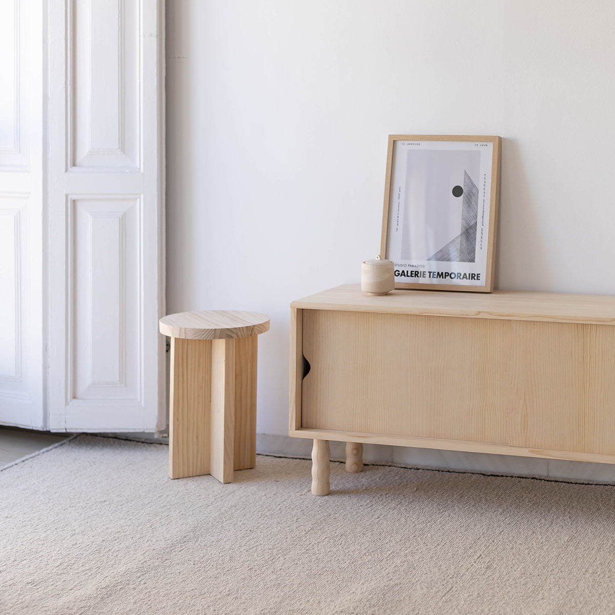 Moreta Meuble TV en bois massif avec 2 portes 120 cm