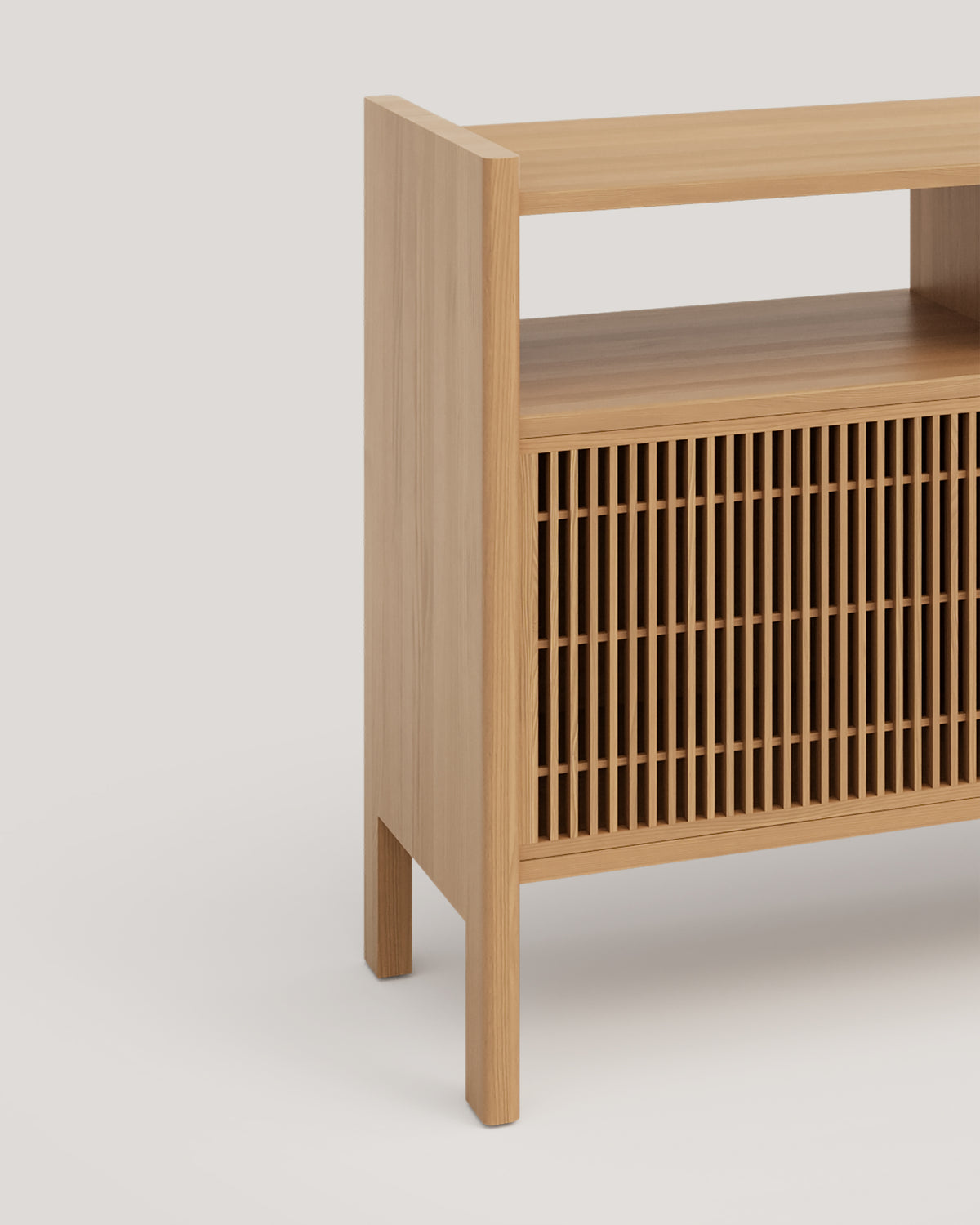 Oak color varnished