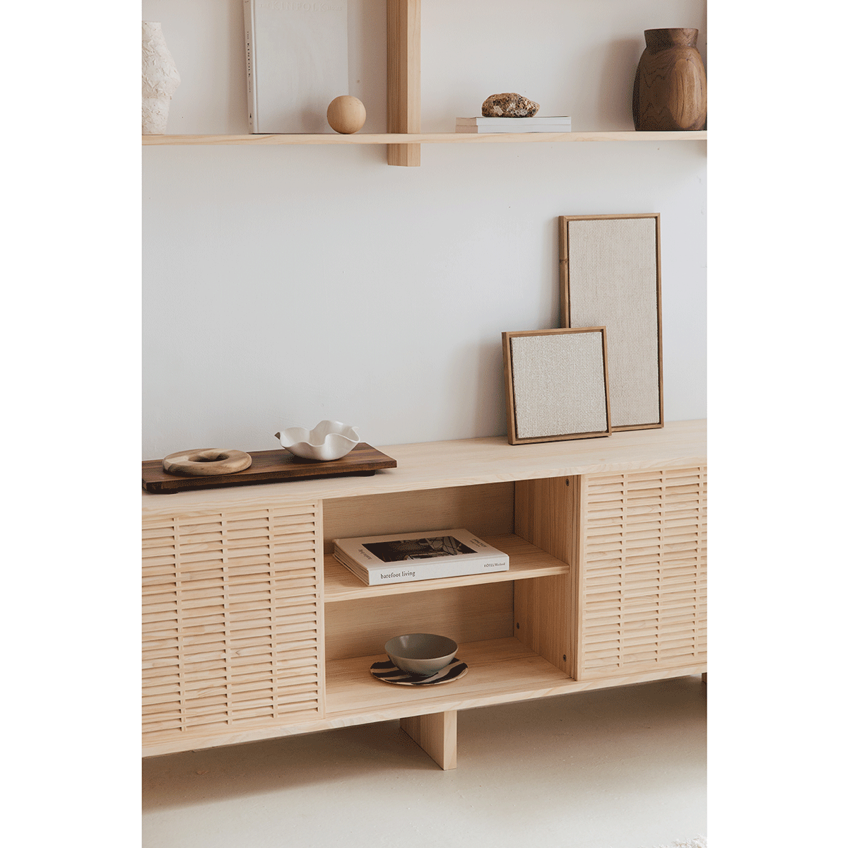 Aparador Pedrera de pino con 2 o 3 puertas 180 cm