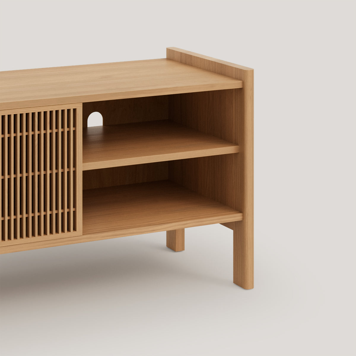 Oak color varnished