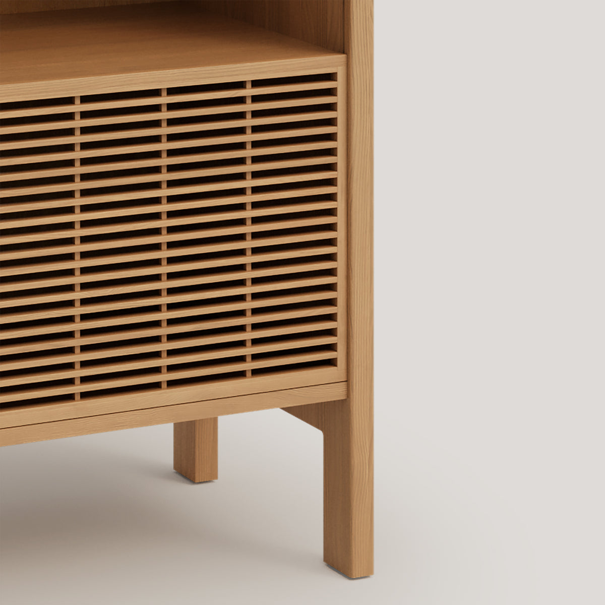 Oak color varnished