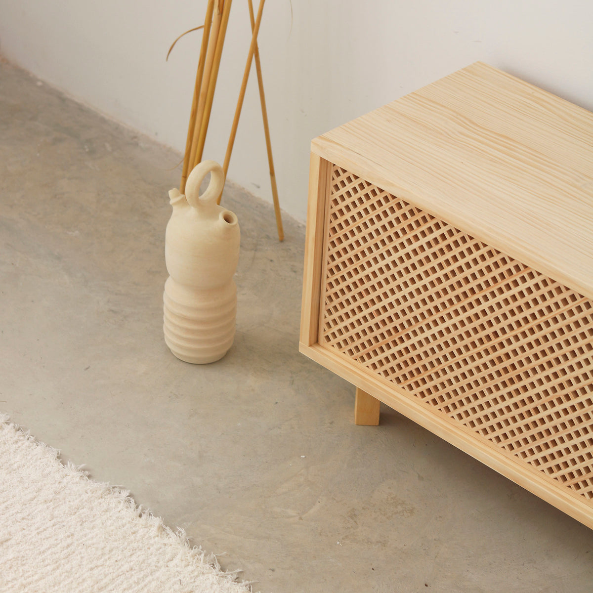 Saura TV stand of pine with 2 lattice doors 170 cm