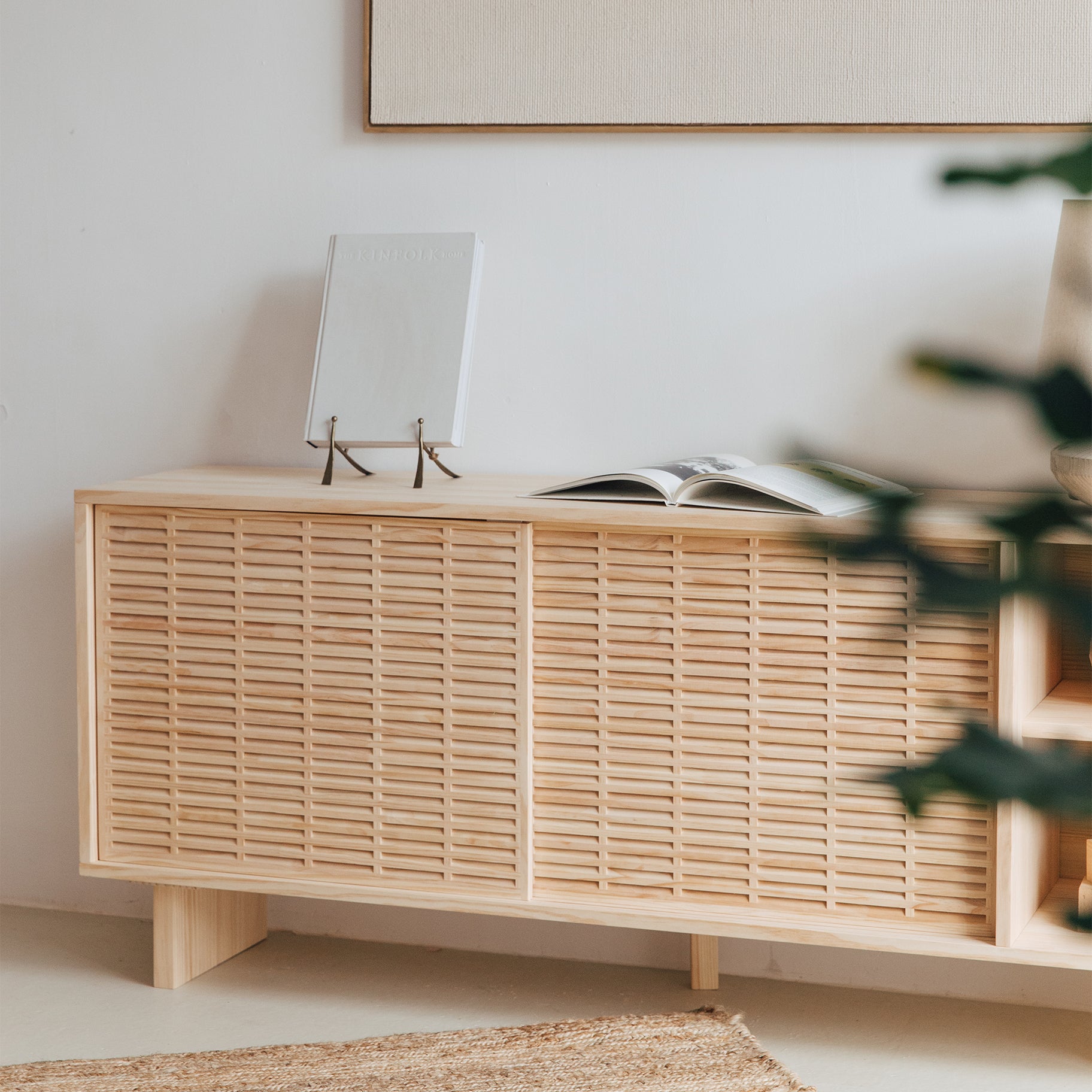Sideboard Mahón in pine with 2 doors 150 cm