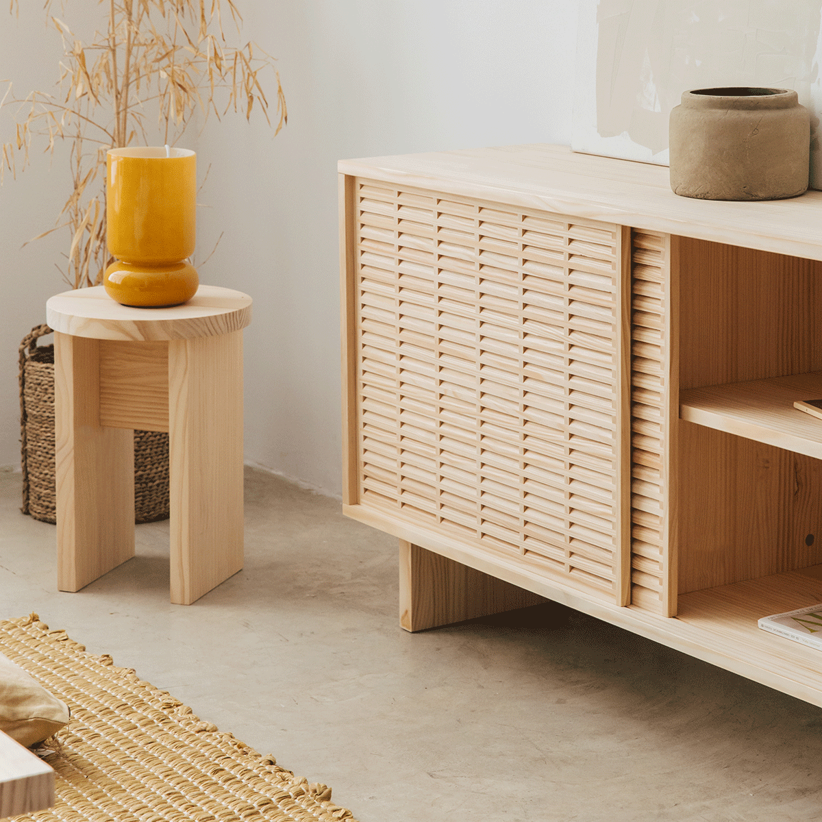 Sideboard Mahón in pine with 2 doors 150 cm