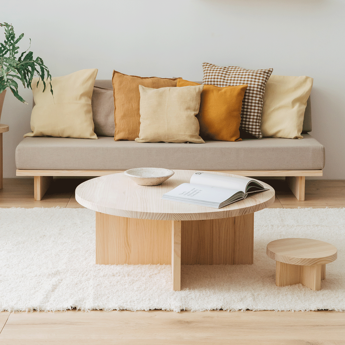 Turqueta - Table basse ronde en bois naturel 85 cm