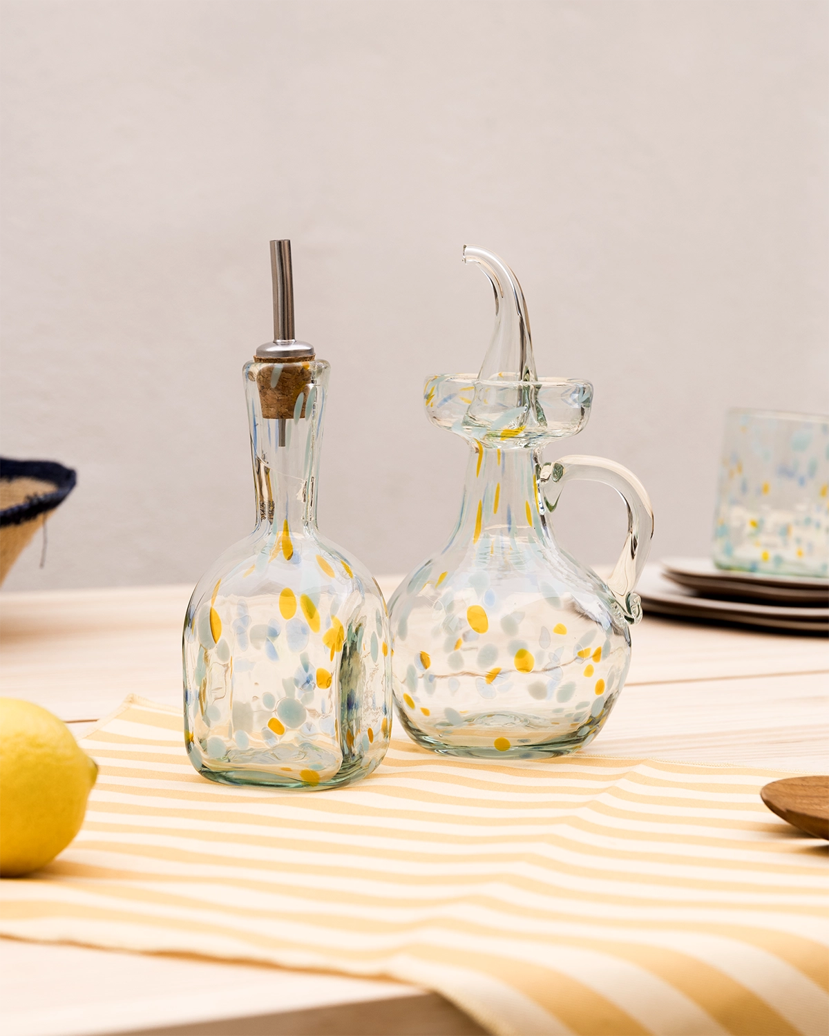 Llubí Ölflasche aus mundgeblasenem Glas