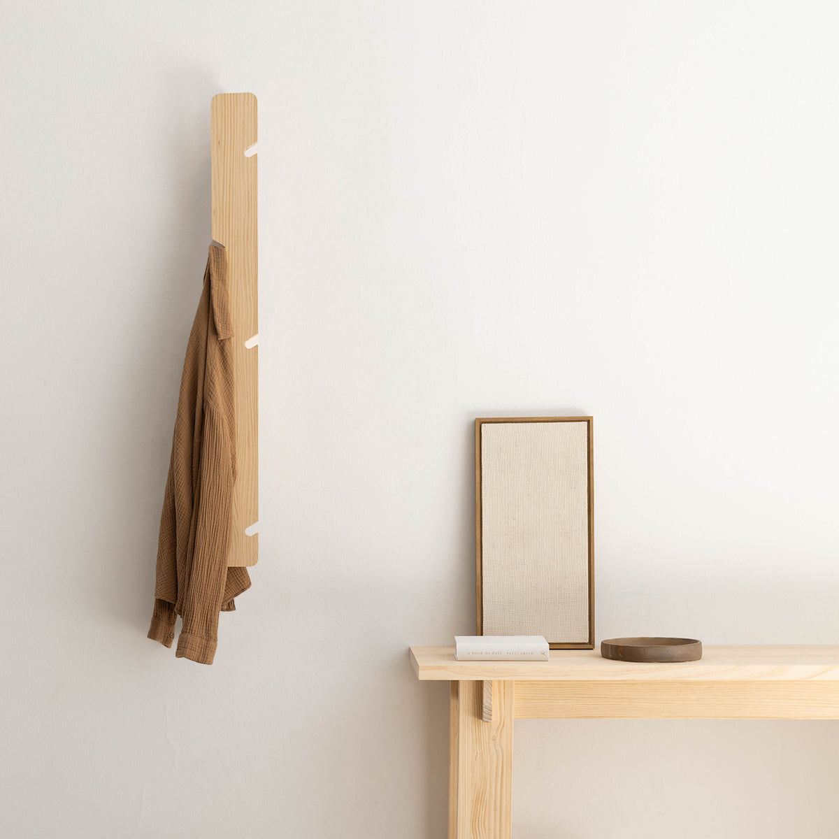 Saona Wandgarderobe aus massivem Kiefernholz 100 cm