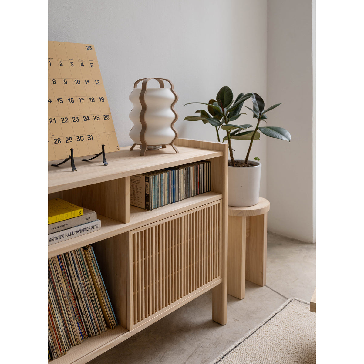 Natural unvarnished and Natural varnished