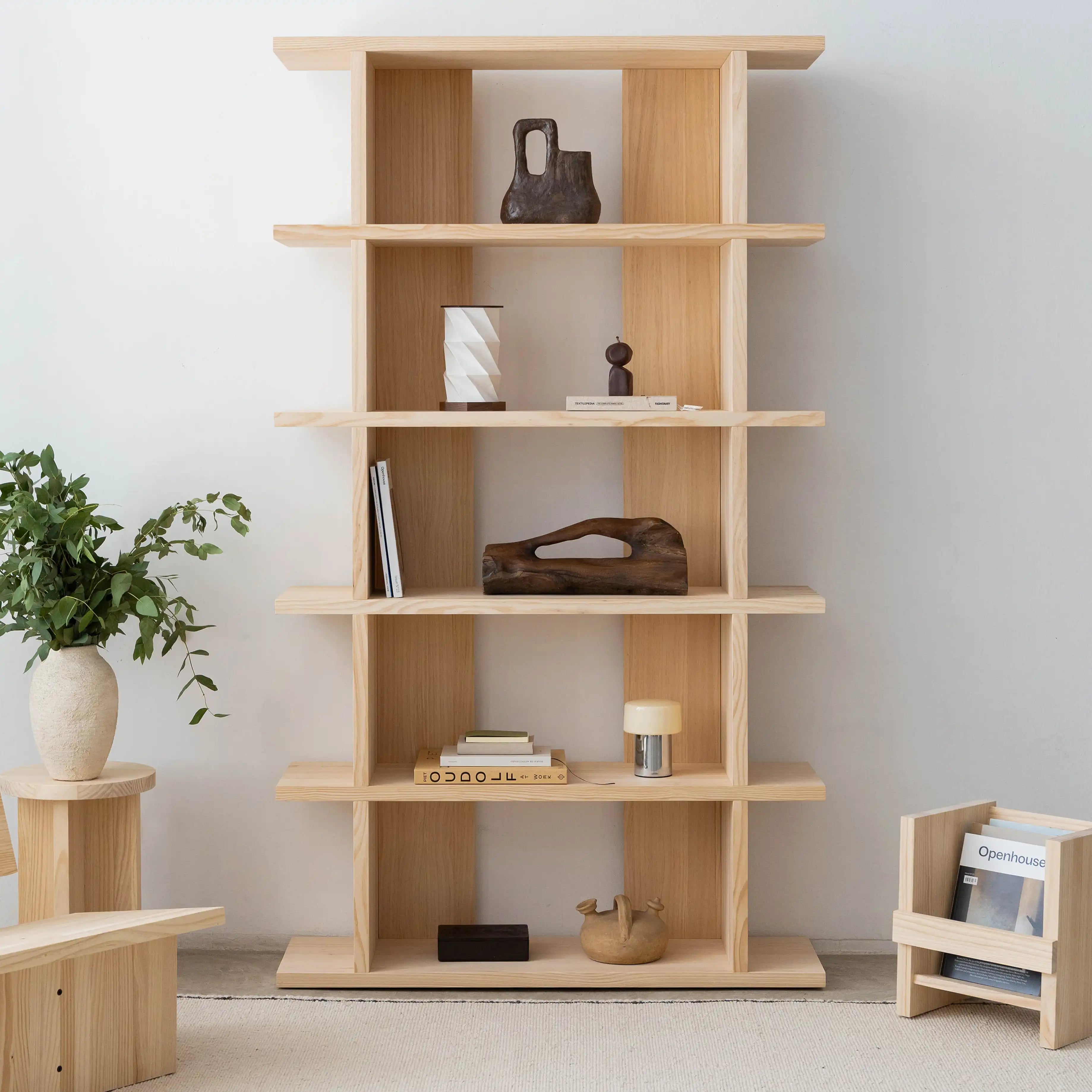 Bibliothèque en bois massif Castell 106,5 x 190 cm