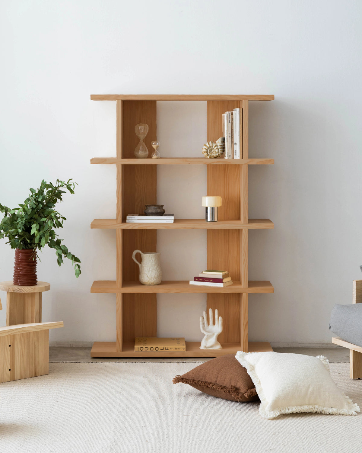 Castell solid wood bookcase 106.5 x 152.6 cm