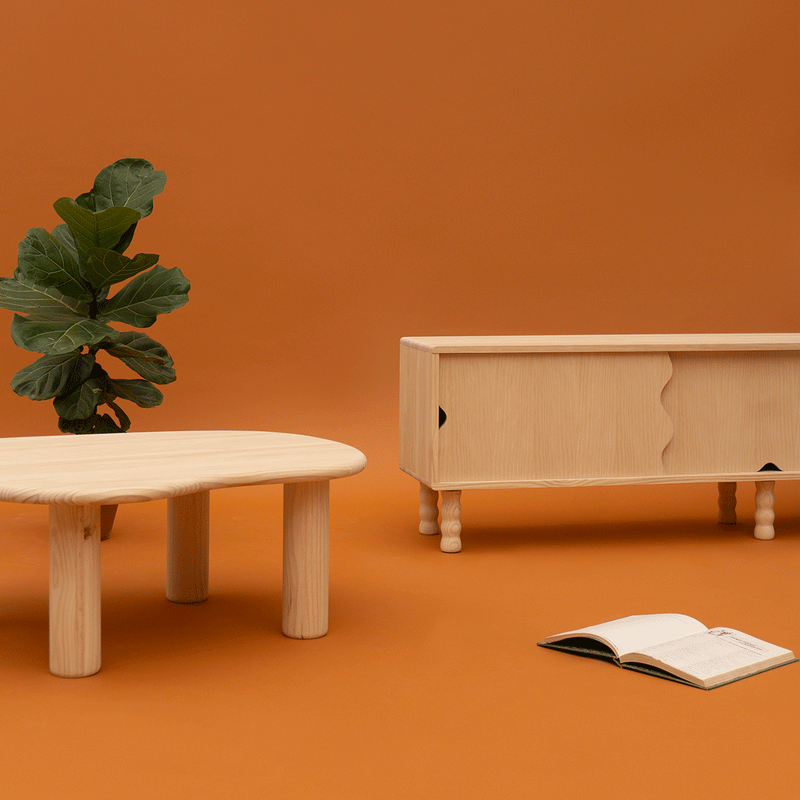 Calella - Mesa de centro en madera de pino 93 cm