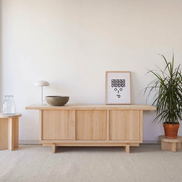 Pi TV-Ständer aus Massivholz mit 3 Türen 148 cm