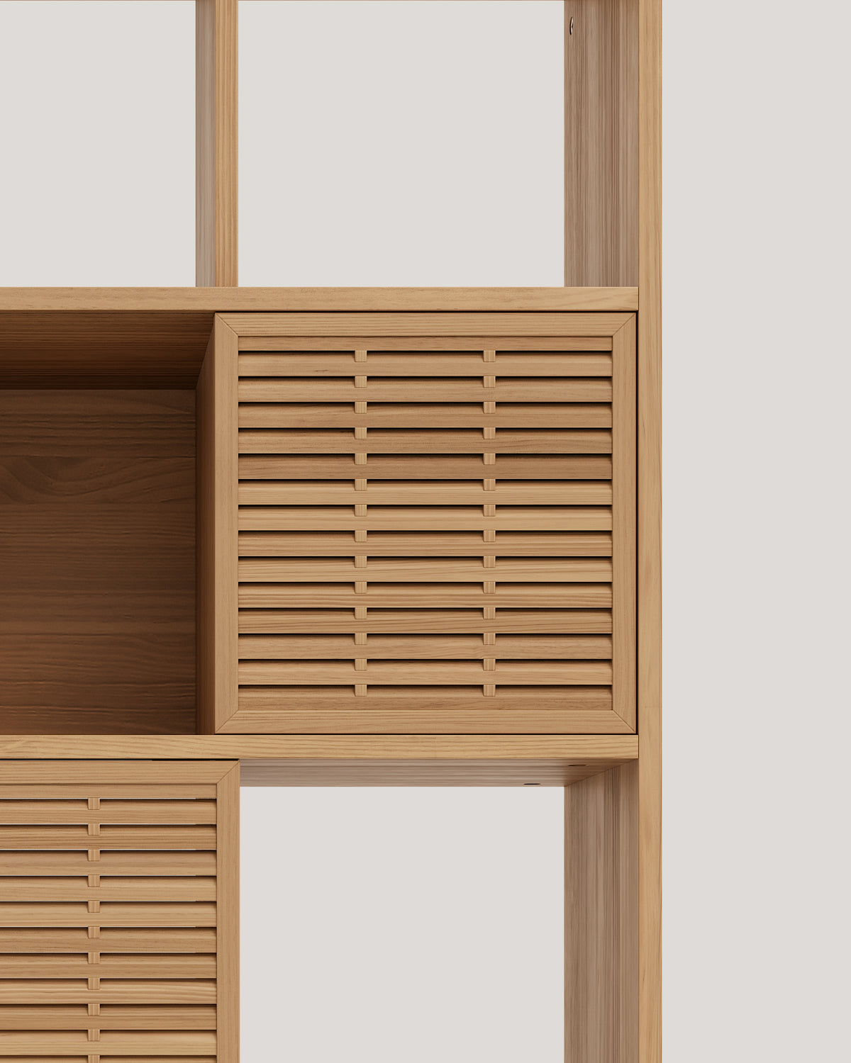 Oak color varnished