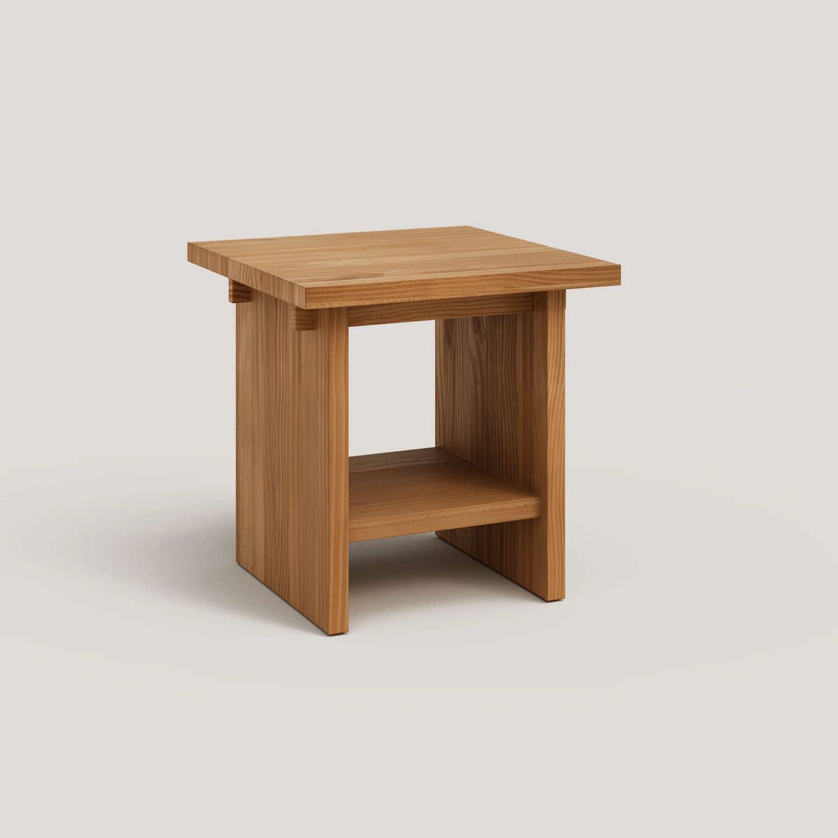 Oak color varnished