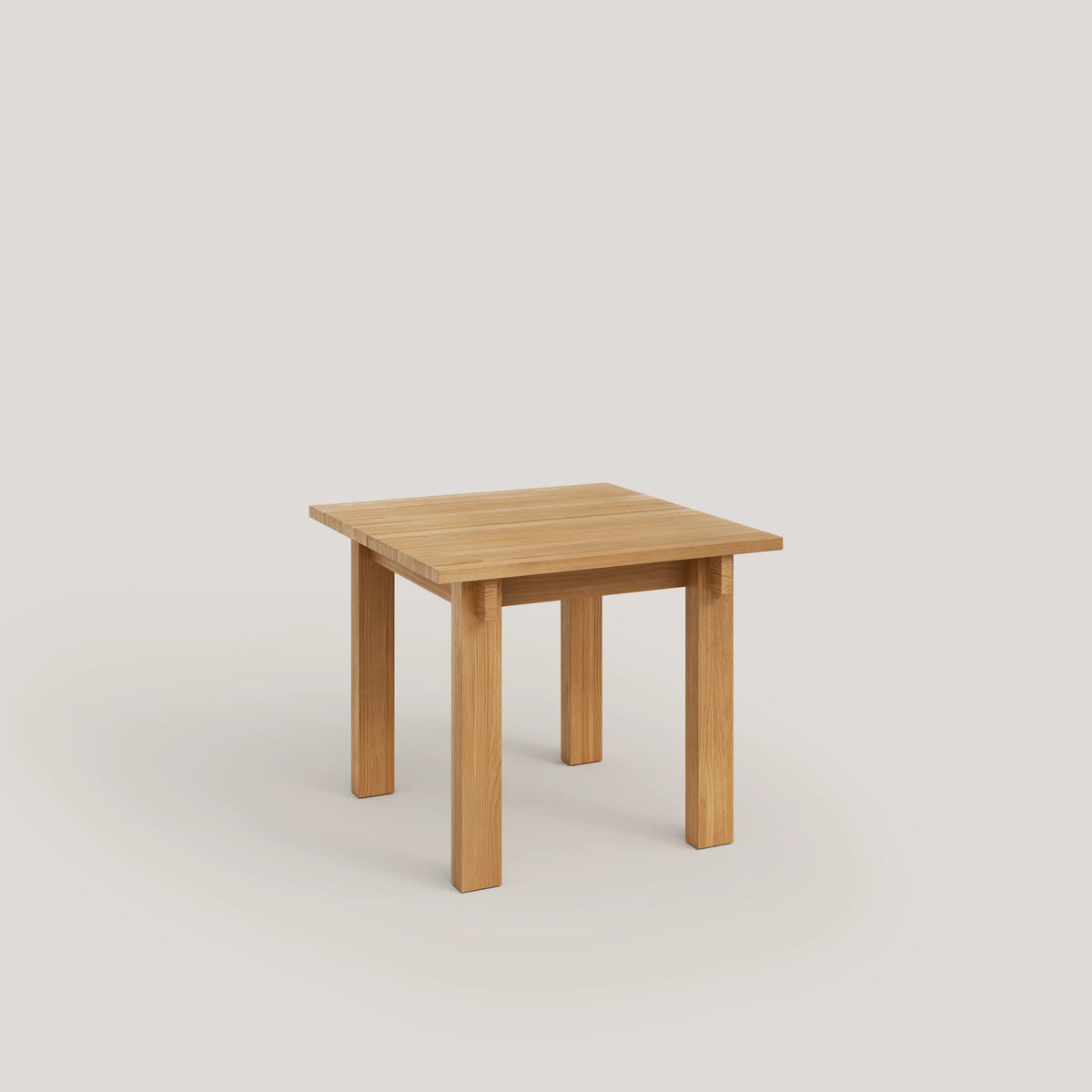 Oak color varnished