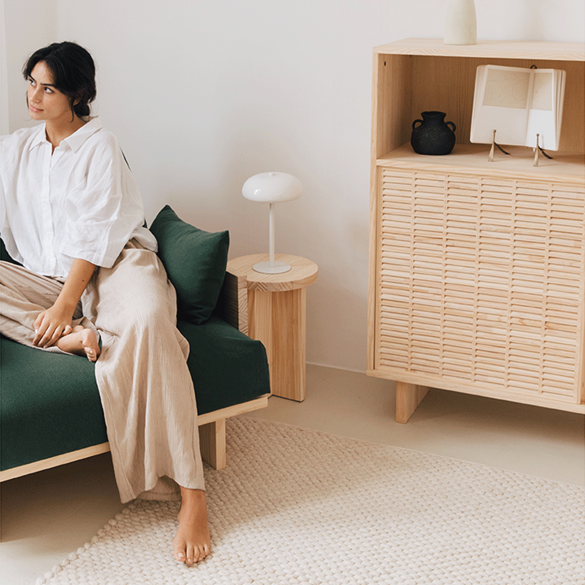 Bora armchair made of pine wood in Mediterranean style 95 cm